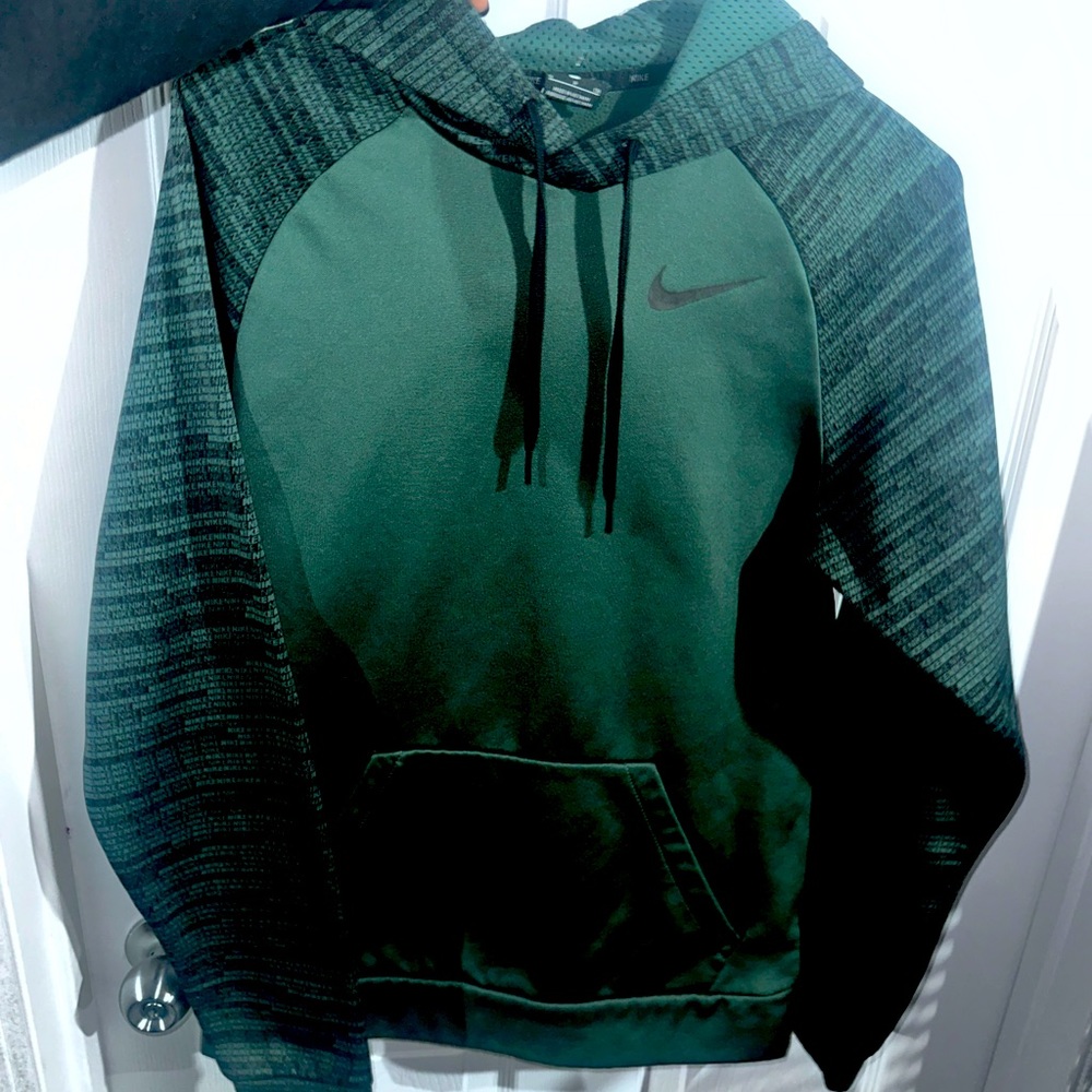 Nike Mens small hoodie